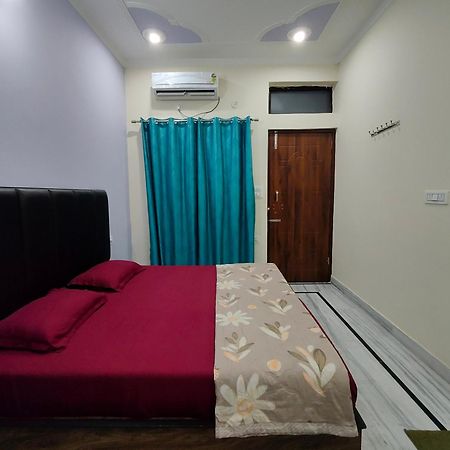 Deepak Homestay Rishīkesh Dış mekan fotoğraf